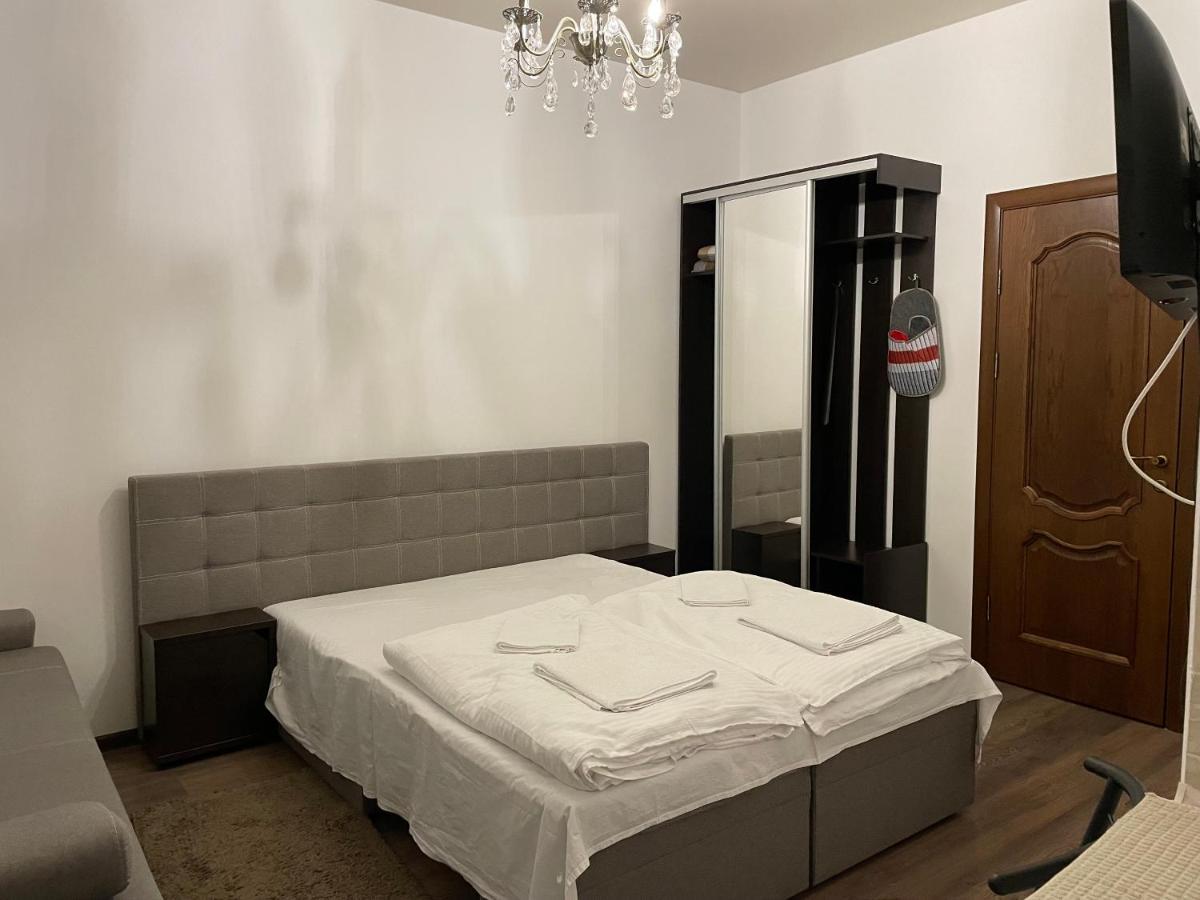 Mій Київ Aparthotel Exterior photo